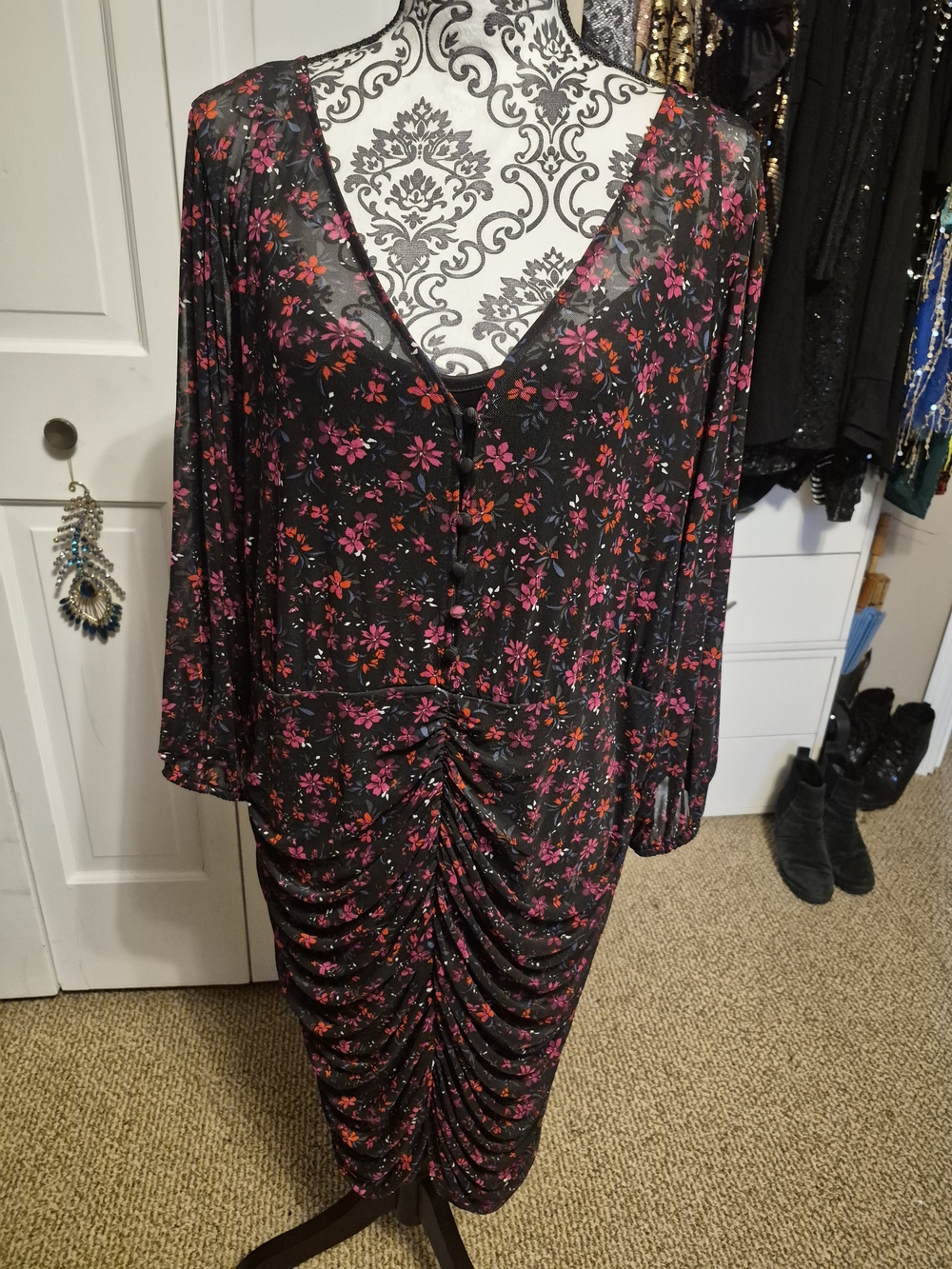 NWT Torrid Black Midi Dress with Pink & Red Floral Print - 3X(22/24W)